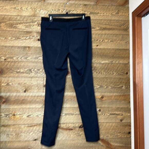 Vince Skinny Relaxed Dress Pants Navy Blue Ankle Length Size 6 - Picture 3 of 7